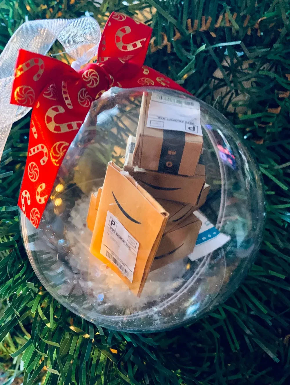 🤣🎁Funny Christmas Giftbox Ornament