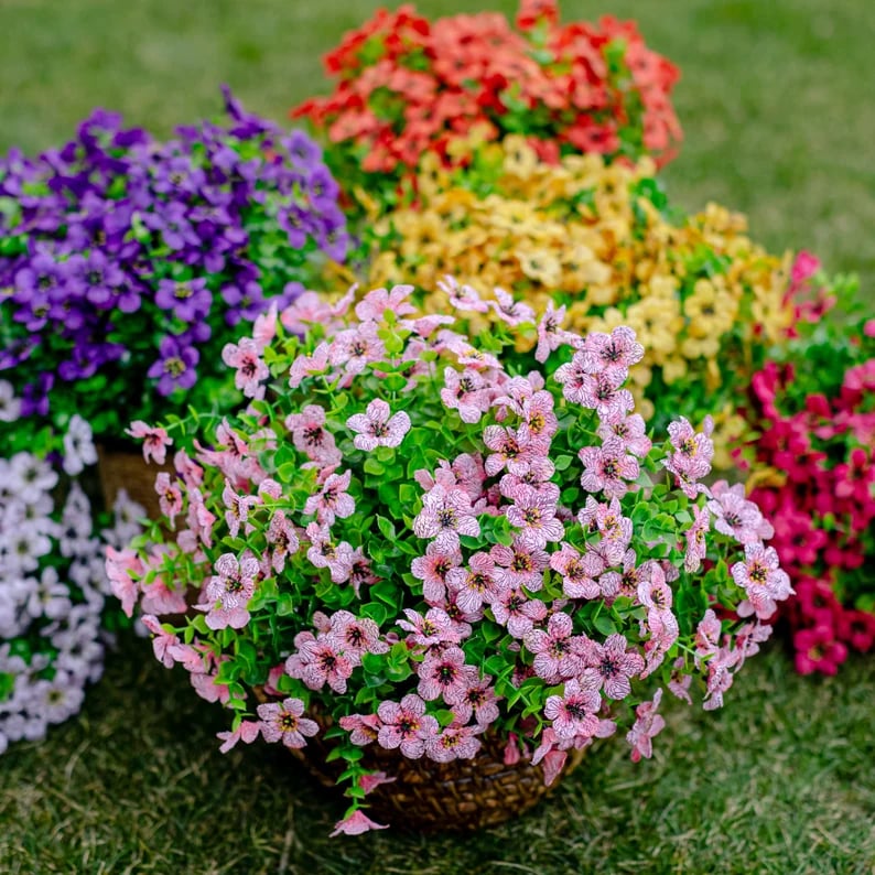 💥💥Upgraded high-grade material 🌱UV Resistant Lifelike Artificial Flowers