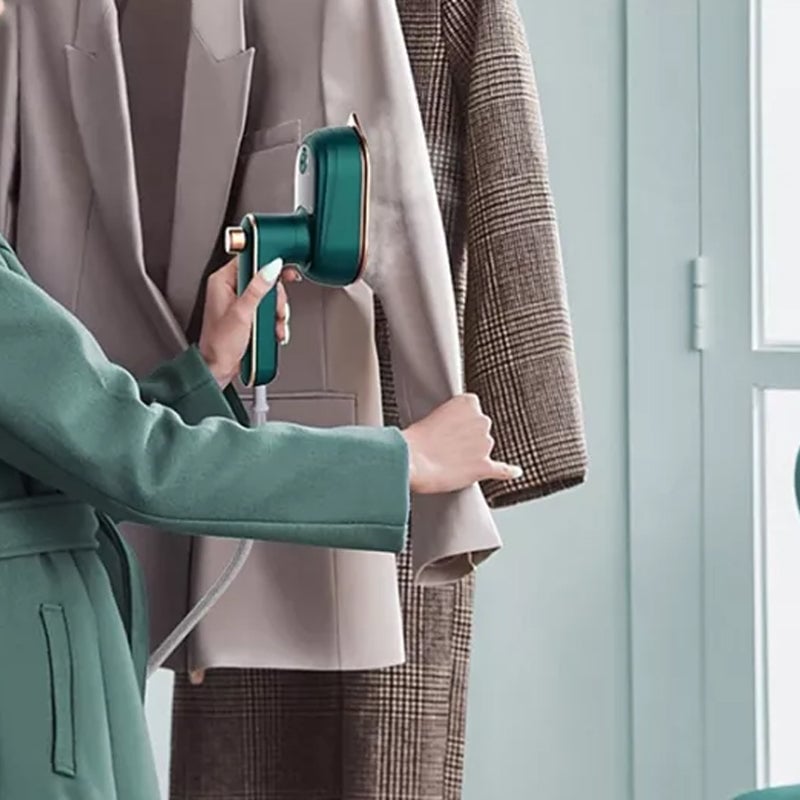 🎄Portable Handheld Garment Mini Electric Iron🎄