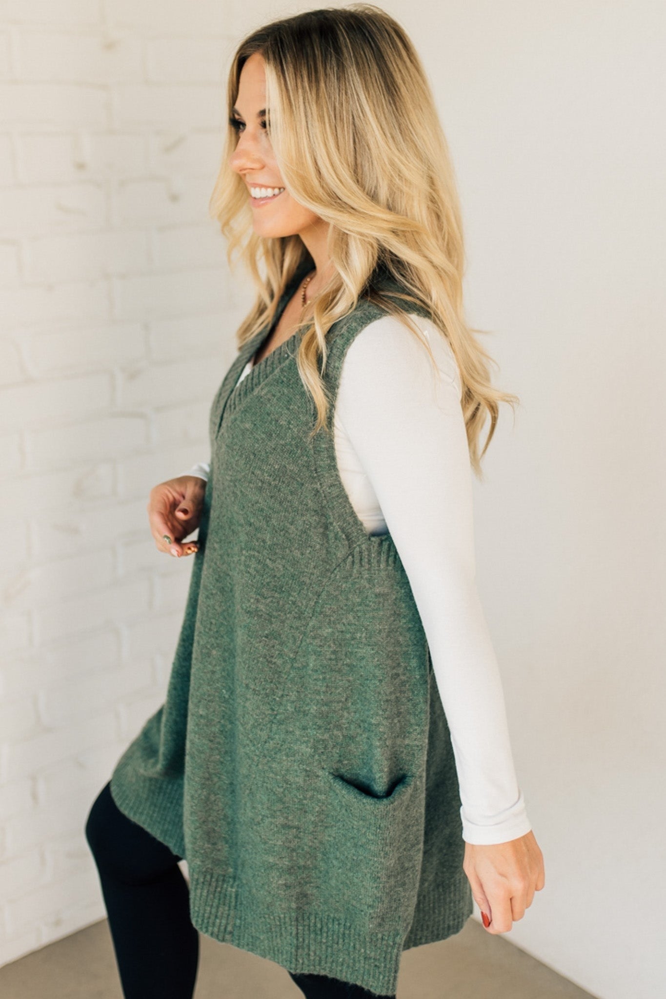 V Neck Sleeveless Pocket Sweater Vest