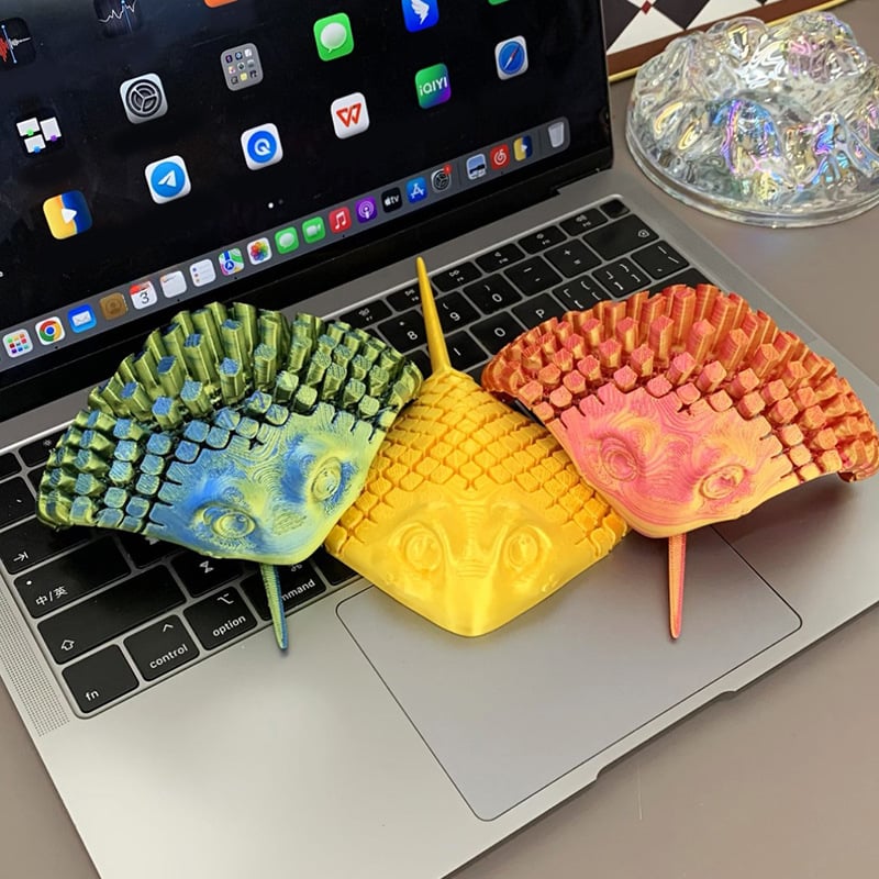 3D Printed Manta Ray Fidget Toy