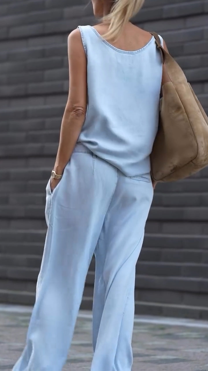 V-neck sleeveless trousers two-piece suit