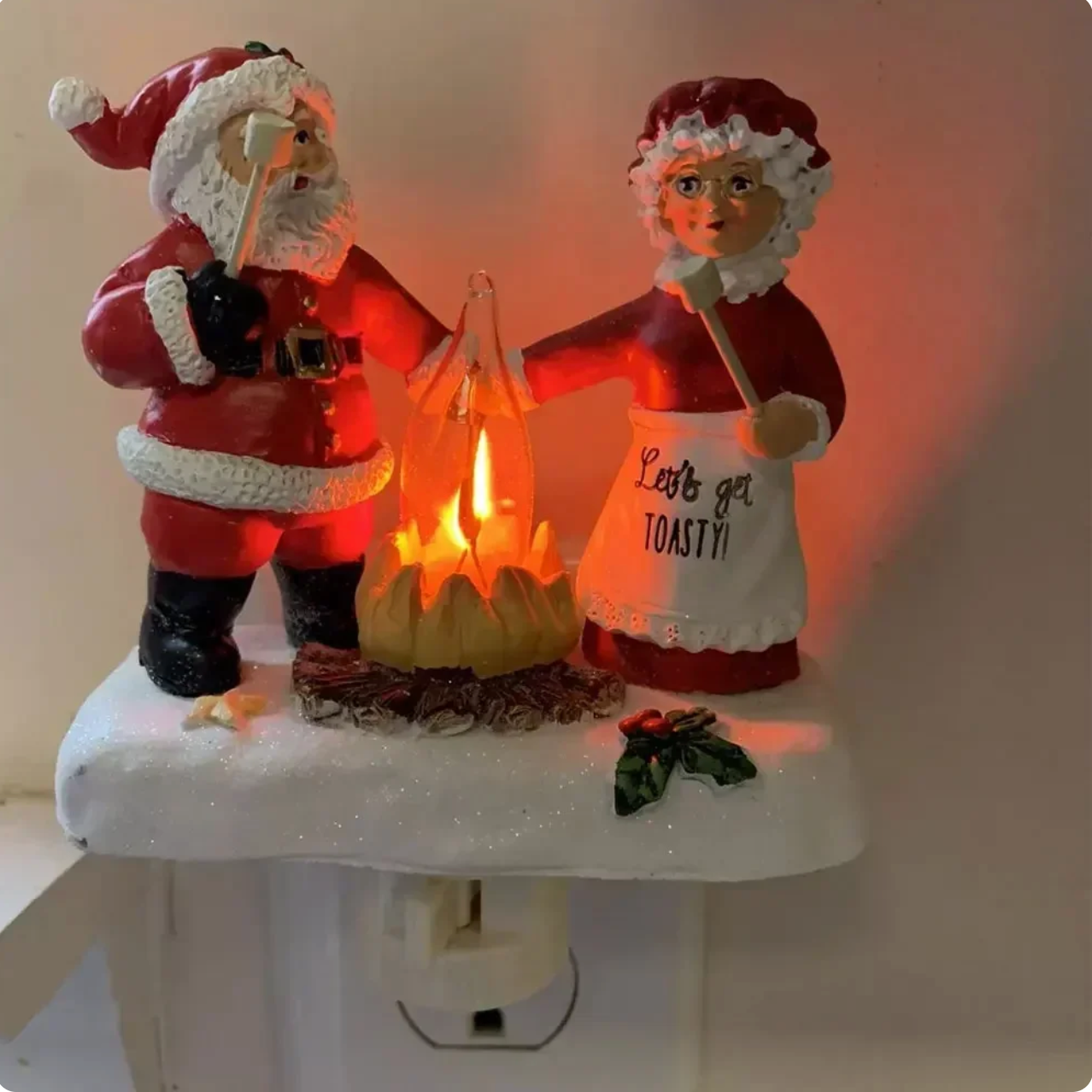 🔥Last Day Sale Price | 2024 Snoopy Christmas Campfire Flickering Nightlight✨🔥👻