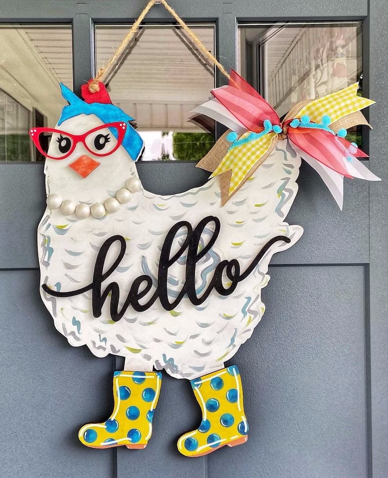 🐔Beautiful Chicken Lady Wooden Door Hanging🎀