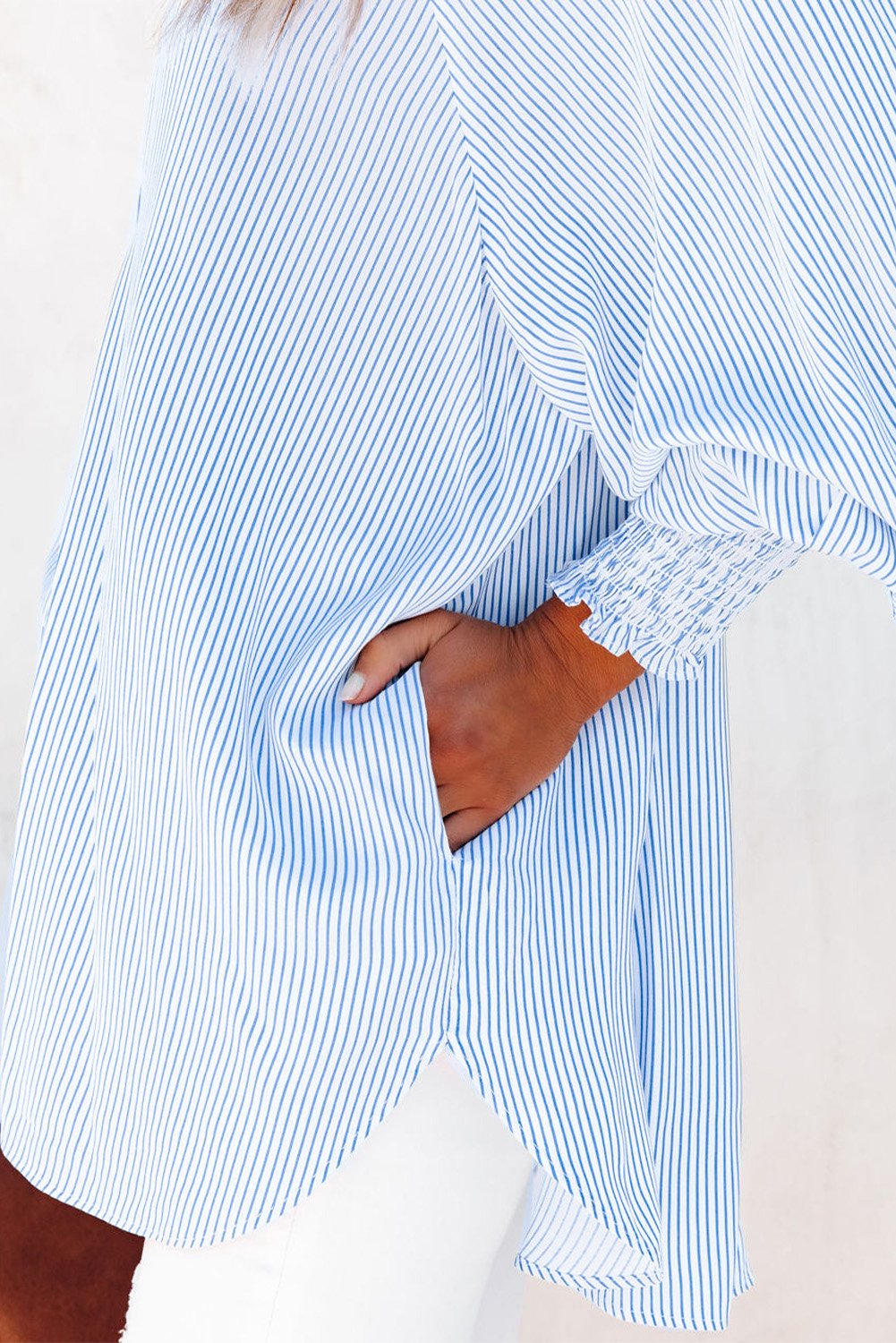🎁Last Day Sale 50% OFF🏆️Mid-length smocked shirt with striped lapel and oversized drawdown sleeves