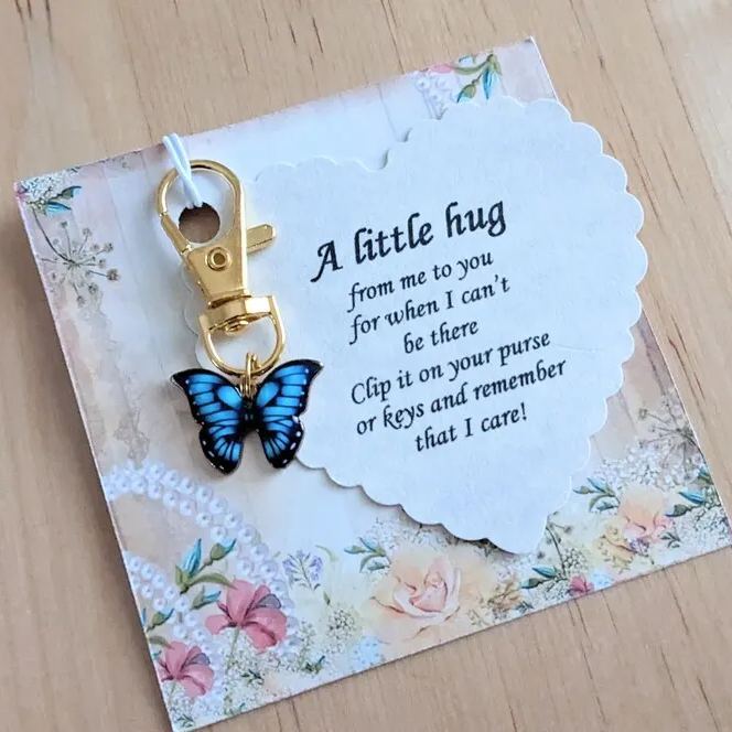 🎀【Heartfelt Keychain】🎀 - A warm hug for someone special