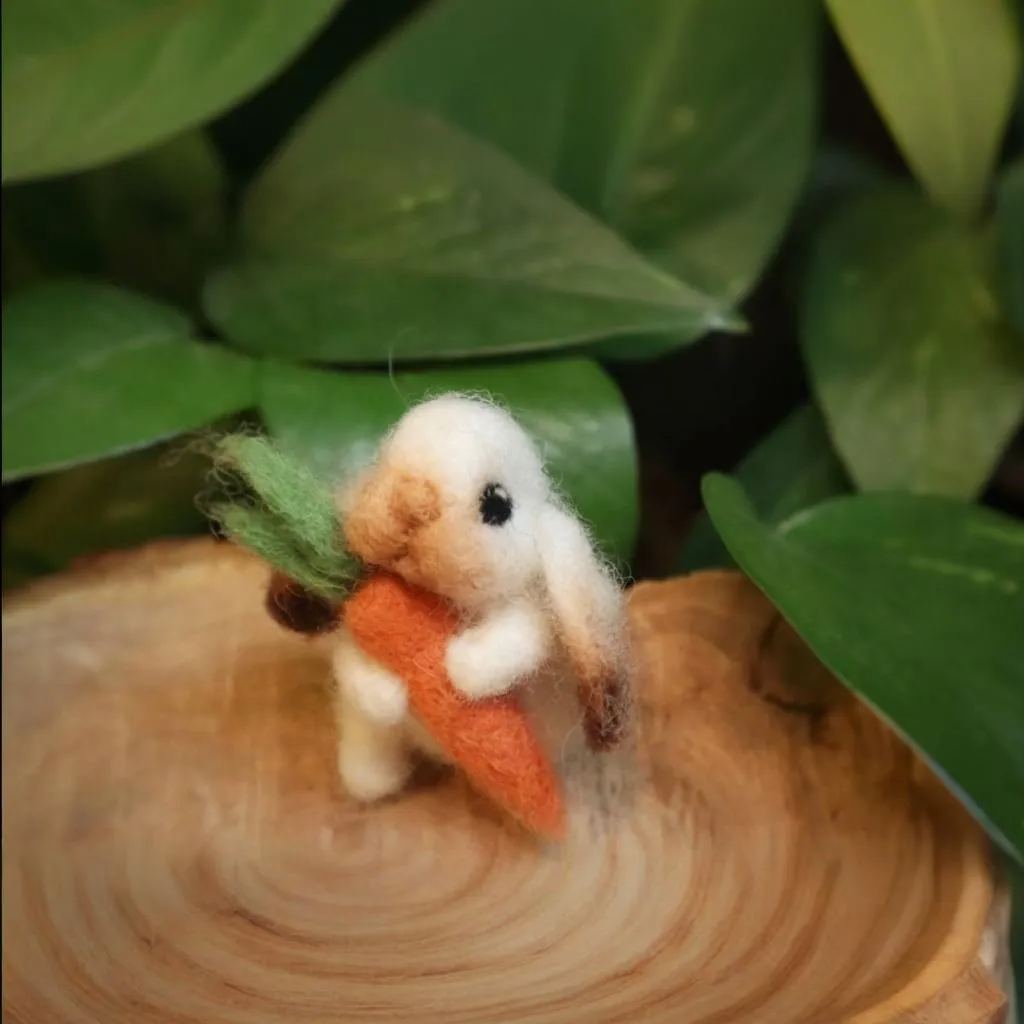 🐰🥕Felted Lop Eared Bunny With Carrot