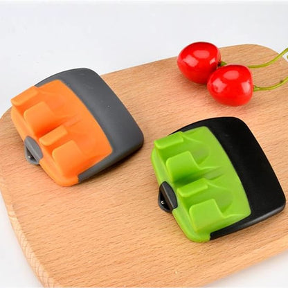 Sharp Blade Finger Peeler