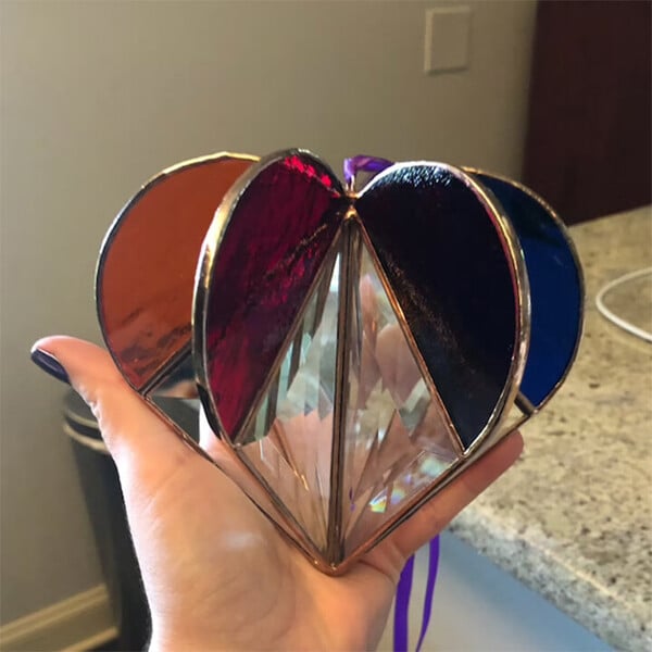 🔥Last Day Promotion 49% OFF🔥-Stained Heart-shaped Suncatcher-The Best Gift🌈
