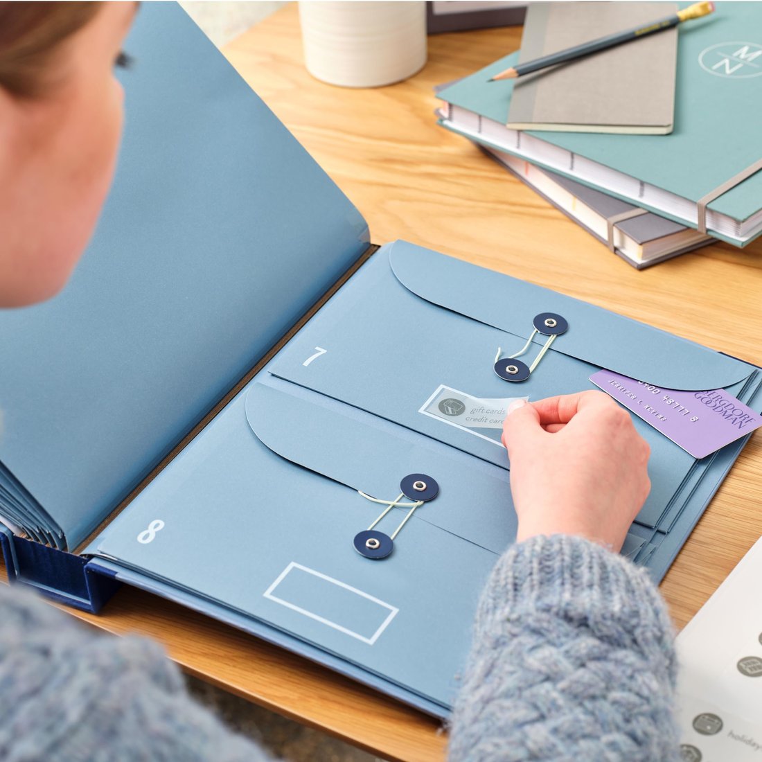 ❤BOTTOM PRICE TODAY!! ❤️"In Case I Go Missing" SUPER USEFUL BINDER❤️