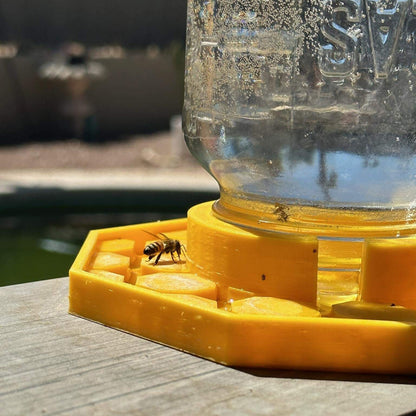🔥Hot Sale 49% OFF - 🐝💦Bee Watering Dish (3D Printed)