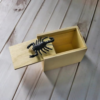 🔥Last Day Sale-🤣Super Funny Crazy Prank Gift Box Spider🕷️