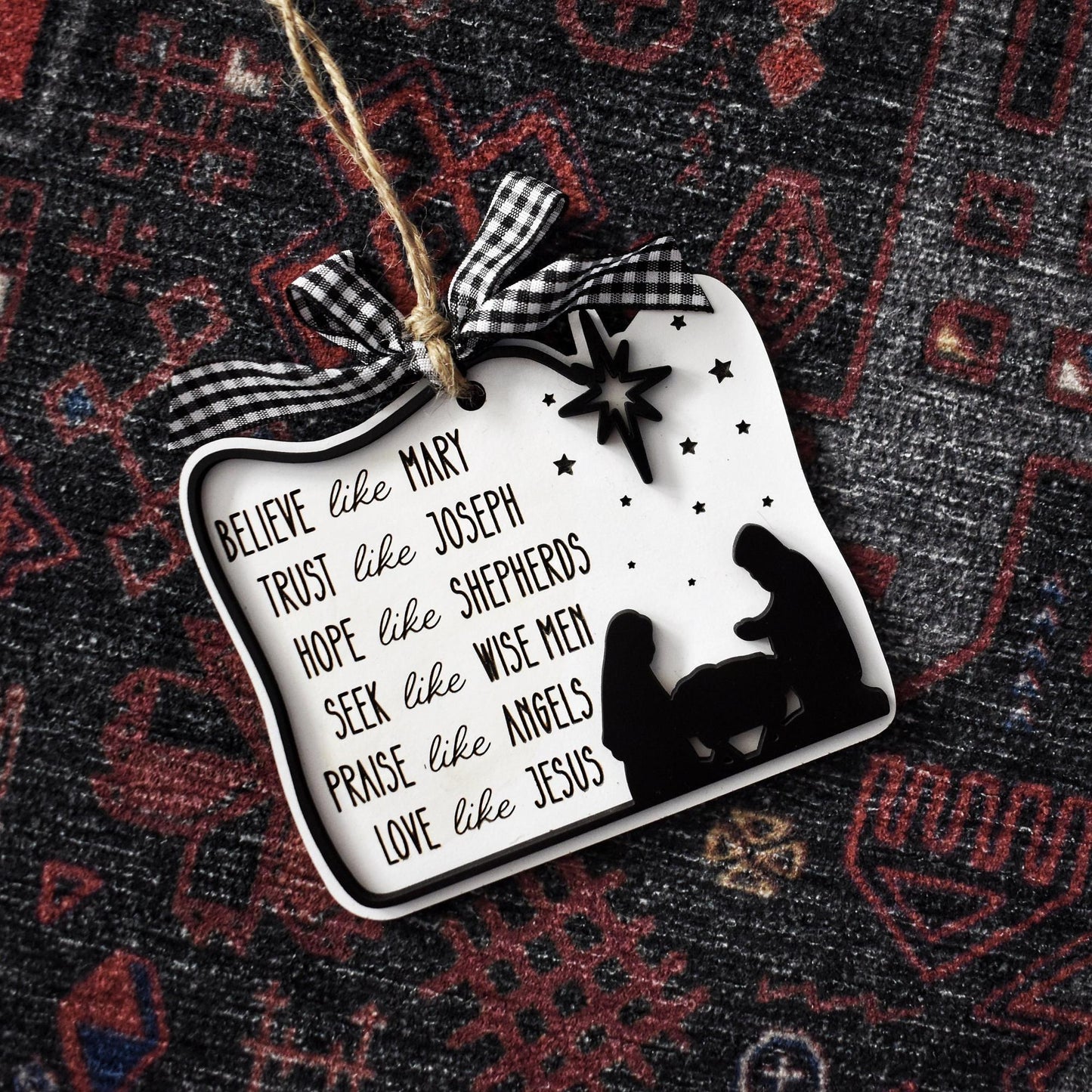 ✝️Handcrafted Christian Manger Scene Christmas Ornament - Inspire Hope and Faith