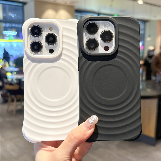 WaveGuard Ultra-Protective Case –  Anti-Smudge & MagSafe Charging