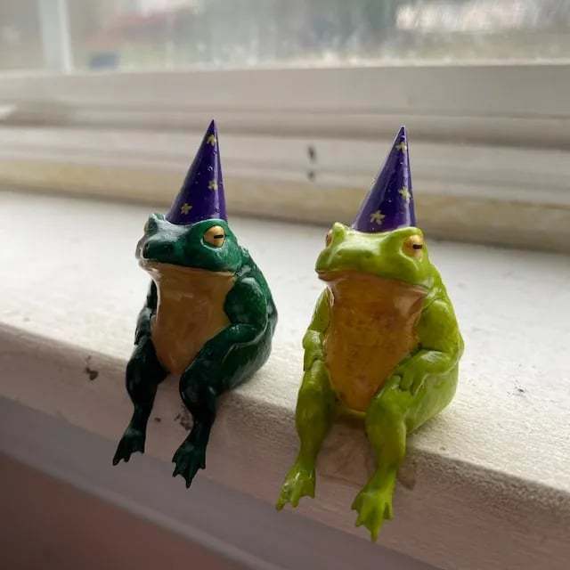 🐸Little Wizard Frog Ornament🧙