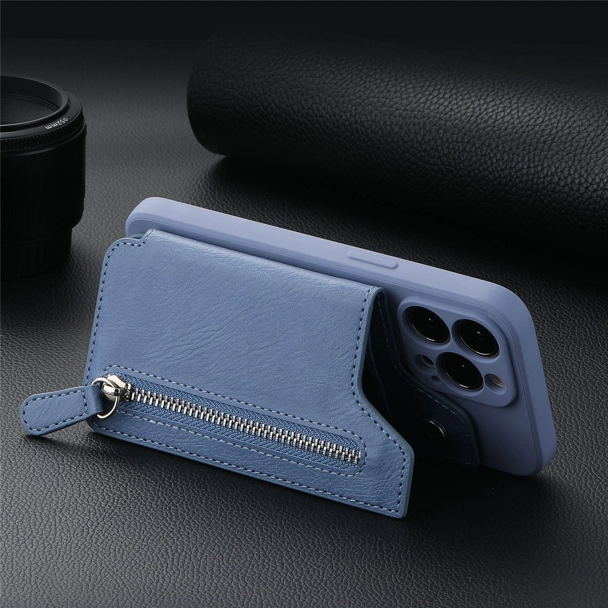🔥Magnetic Liquid Silicone Shell With Zipper Wallet