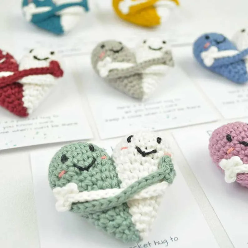 🎁Crochet Pocket Hearts - Two Hugging Hearts Fusing Into One