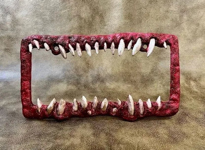 🤩Creature teeth license plate