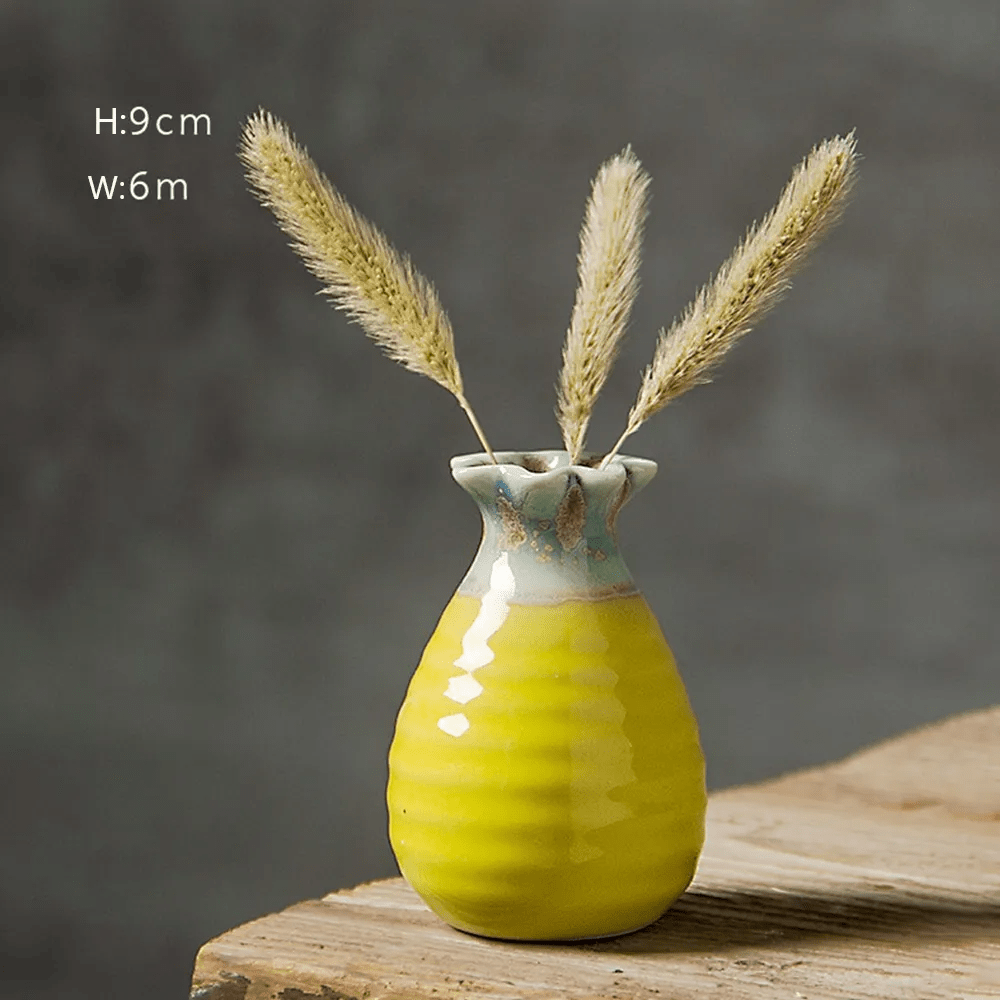 💐Handmade Desktop Art Tiny Vase Decor
