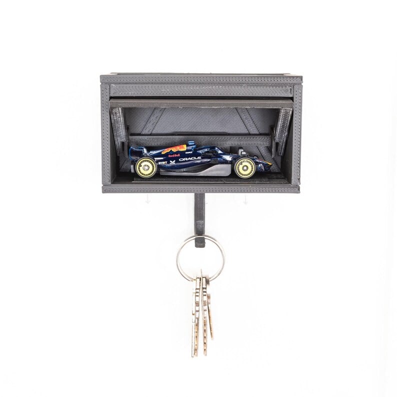 🔥Hot Sale 49% OFF🔥 🚗🔑Auto Garage Key Holder - Interactive Opening Door