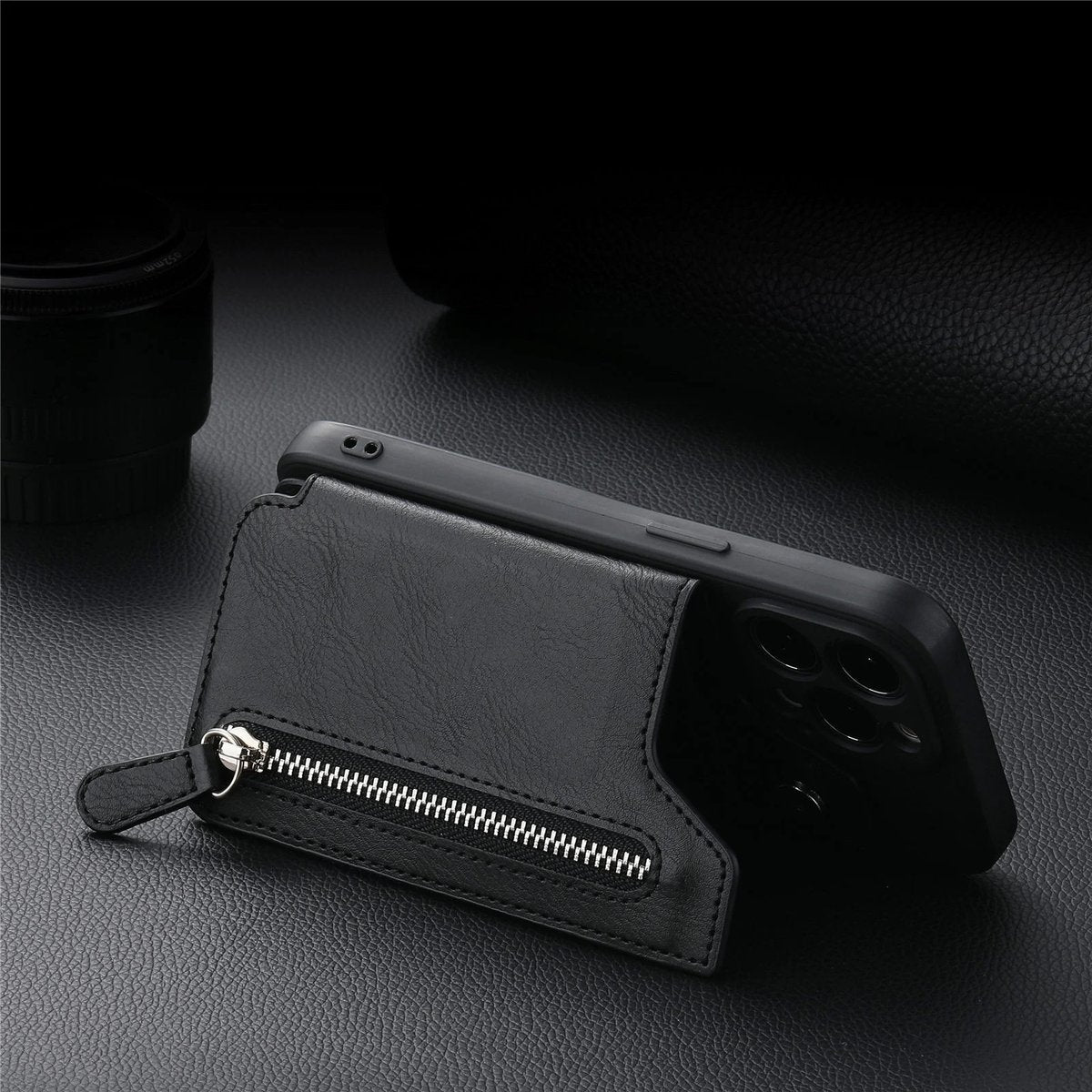 🔥Magnetic Liquid Silicone Shell With Zipper Wallet
