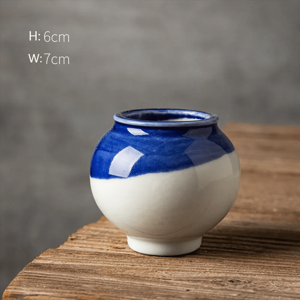 💐Handmade Desktop Art Tiny Vase Decor