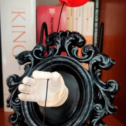 🎈PENNYWISE FRAME- Home Spooky Decor