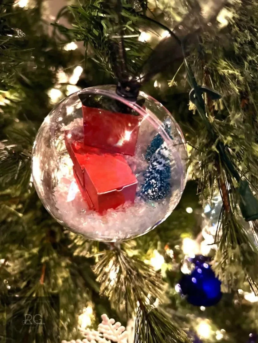 🤣🎁Funny Christmas Giftbox Ornament