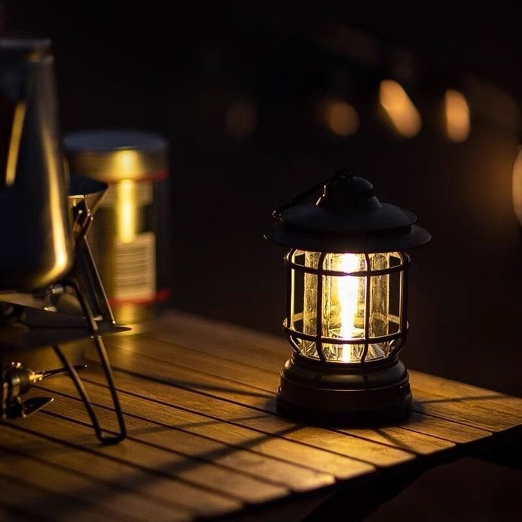 🔥Last Day 70% OFF🔥Portable Retro Camping Lamp🎉