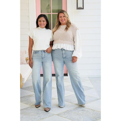 🏆LAST DAY SALE 50% OFF💥Plus Size Vintage Wash Tummy Control Stretchy Top Straight Leg Jeans