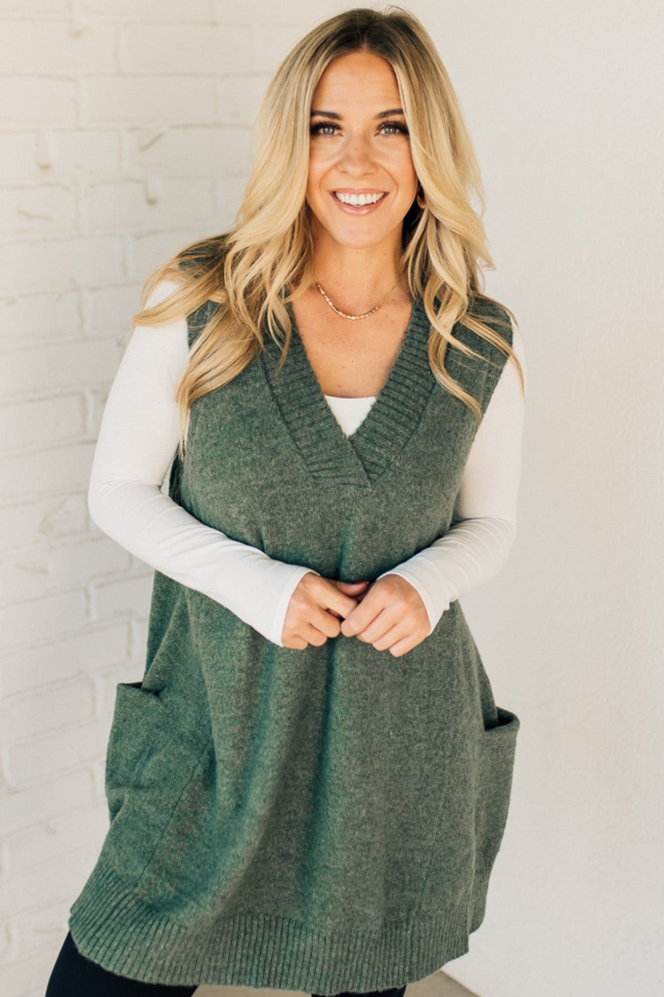 V Neck Sleeveless Pocket Sweater Vest