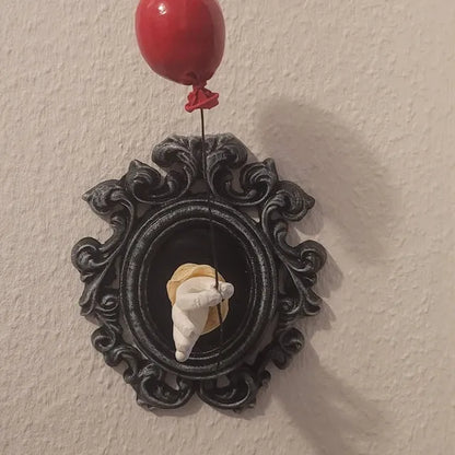 🎈PENNYWISE FRAME- Home Spooky Decor