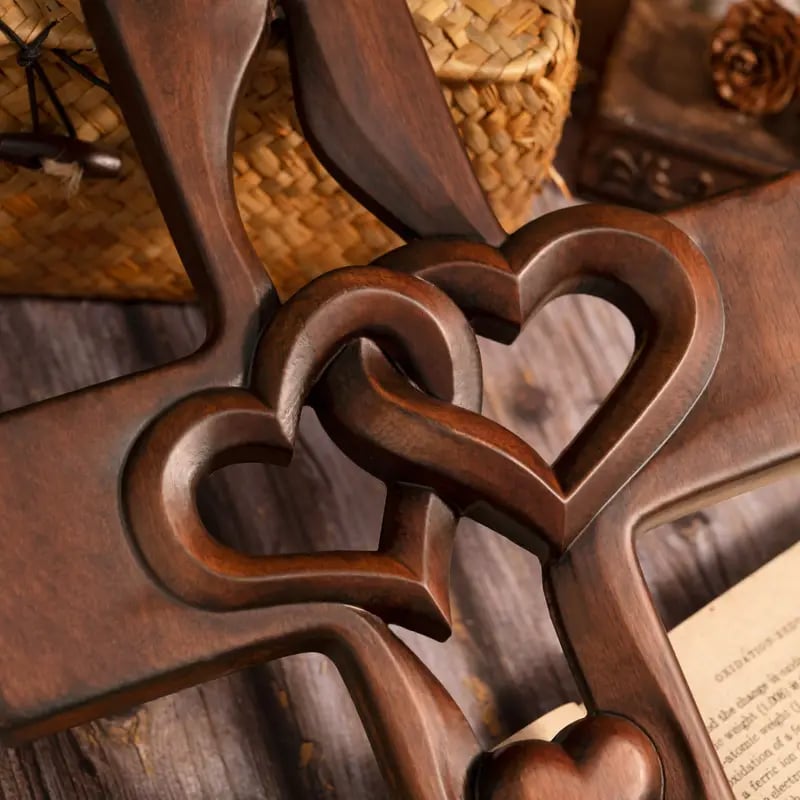 🔥Last Day Sale 49% OFF-❤️Intertwined Hearts Wooden Cross (Limited Handmade 100pcs)