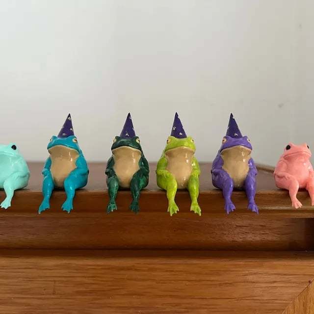 🐸Little Wizard Frog Ornament🧙