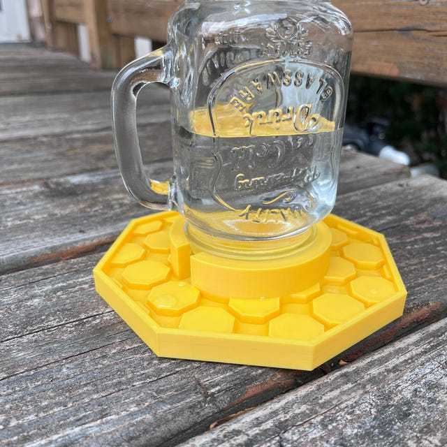 🔥Hot Sale 49% OFF - 🐝💦Bee Watering Dish (3D Printed)