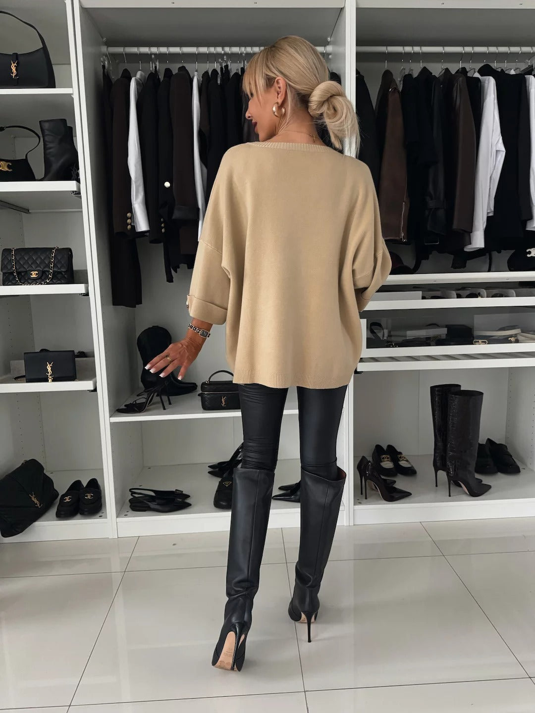 Round Neck Mid-sleeve Knitted Casual Sweater