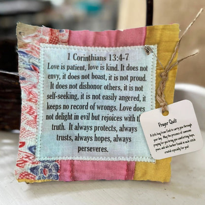 ✝️Prayer Quilt with cross inside