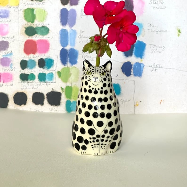 🎉 Special Offer - 49% Discount!😺Whimsical Hand-Painted Cat Vase Collection