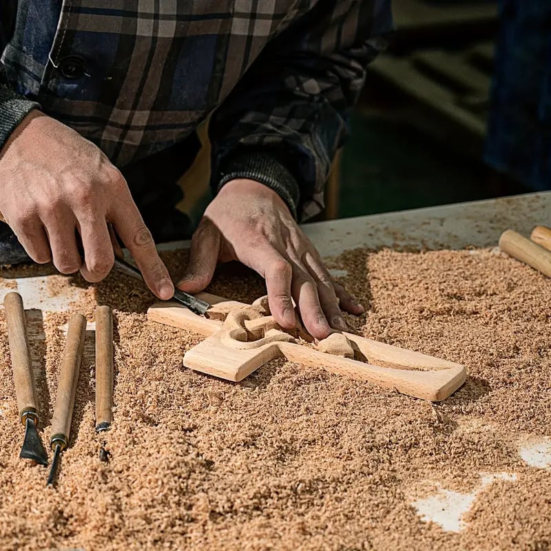 🔥Last Day Sale 49% OFF-❤️Intertwined Hearts Wooden Cross (Limited Handmade 100pcs)