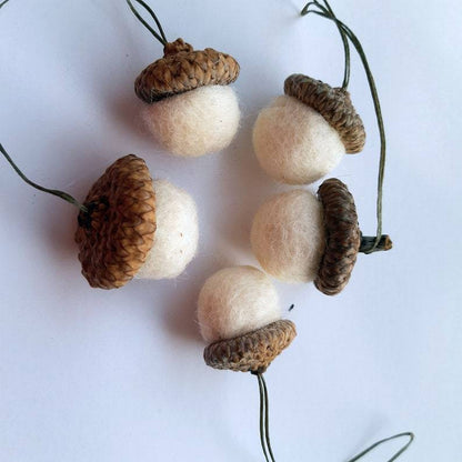 🤎Handmade Wool Felt Acorn Ornaments🌰