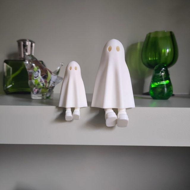 👻3D Printed Ghost Figure with Retractable Legs