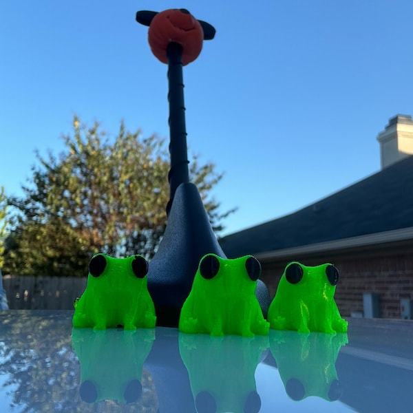 🐸Just A Lil Dude Frog Magnet