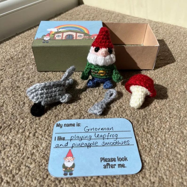 No-sew Matchbox Crochet Pet Gift