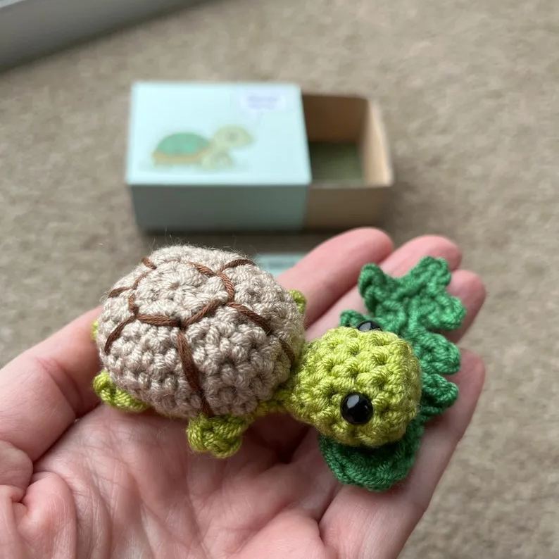 No-sew Matchbox Crochet Pet Gift