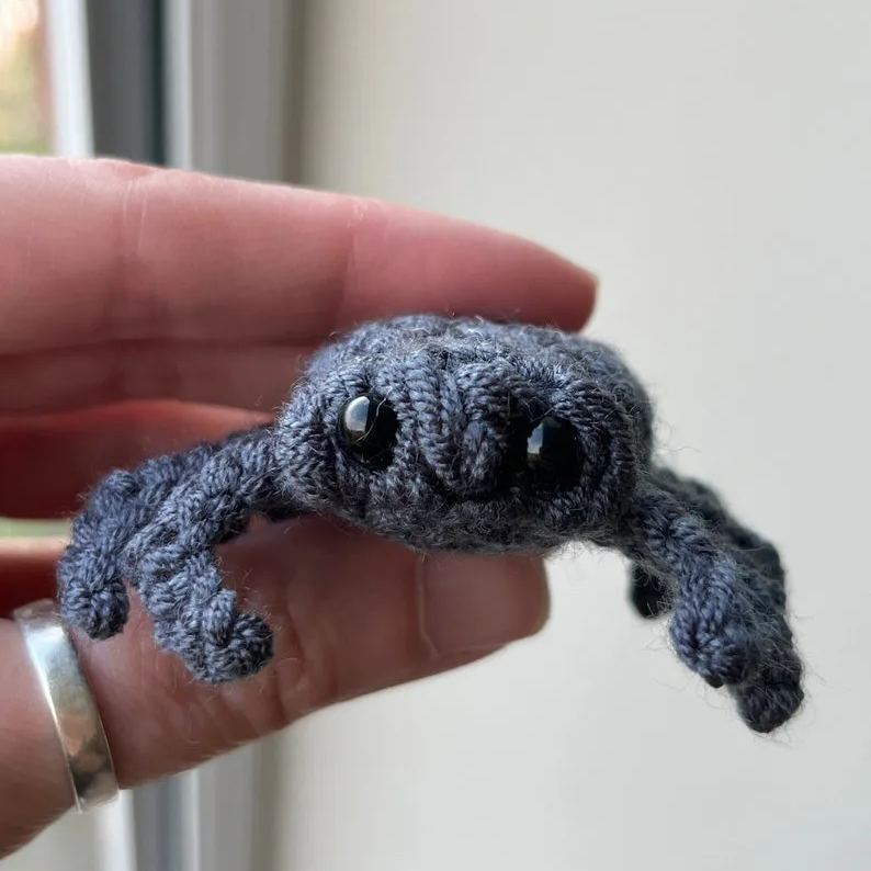 No-sew Matchbox Crochet Pet Gift