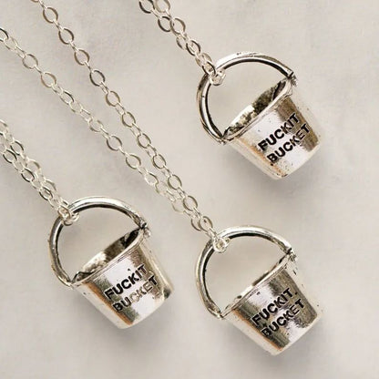 🔥Funny Metal Bucket Keychain - 🤣Fuck it Bucket