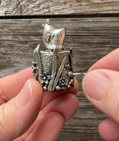 ✨2025 New Arrival🐔 Handcrafted Silver Clay Automata – The Funny Silver Chicken Toy 🐔