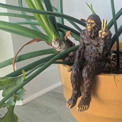 🤣Funny Bigfoot Yeti Statue
