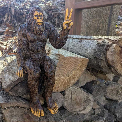 🤣Funny Bigfoot Yeti Statue
