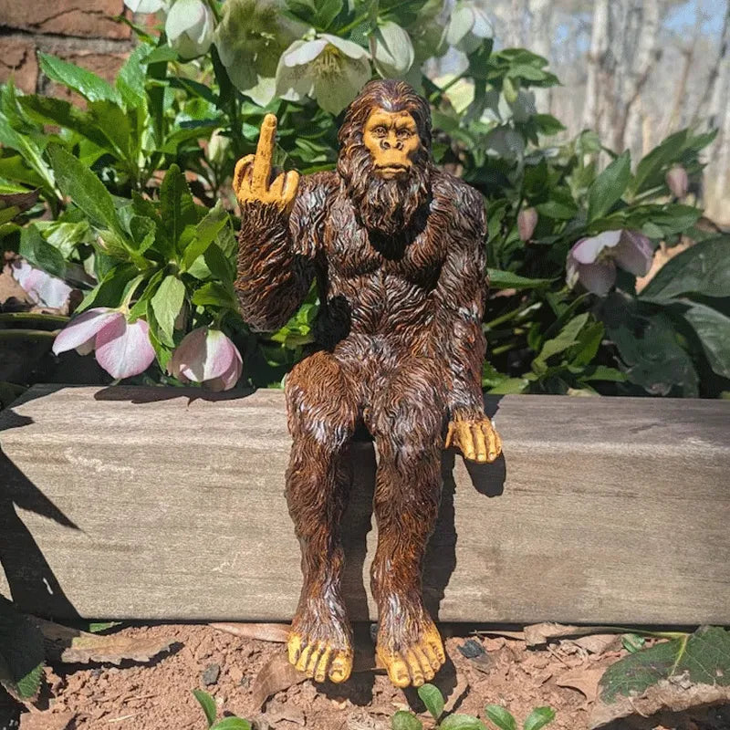 🤣Funny Bigfoot Yeti Statue